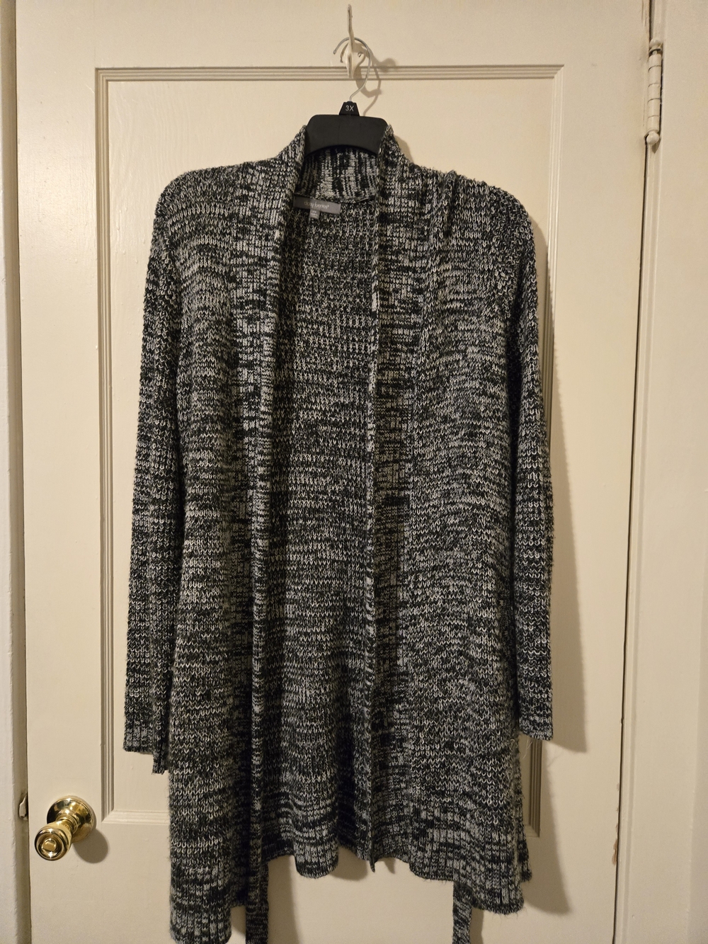 Daisy Fuentes Black & White Marled Open Cardigan